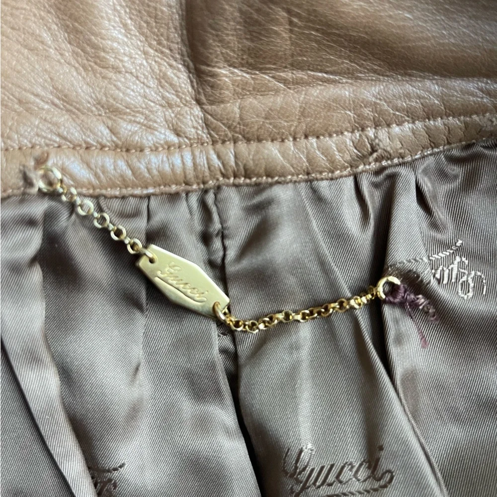 Vintage Gucci 100% leather fringe skirt - Picture 9 of 14